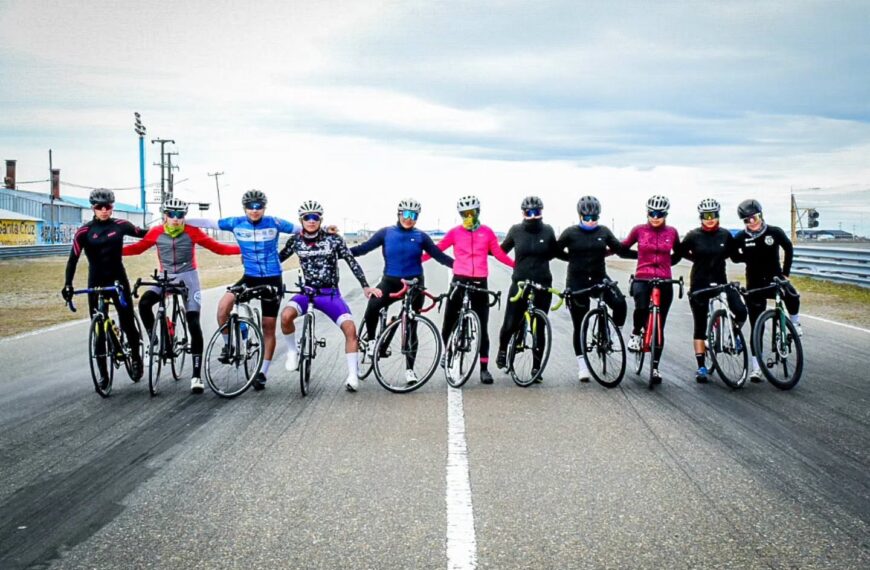 El ciclismo de Santa Cruz inició su 2da concentración rumbo a Los Ríos 2026