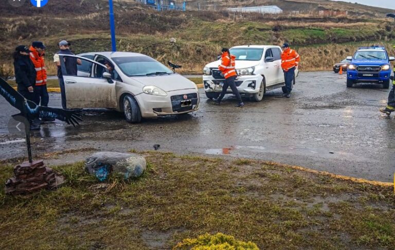 Otro choque y Asistencia preventiva de bomberos