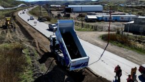 Vialidad realizó tareas en banquina de la Ruta 20