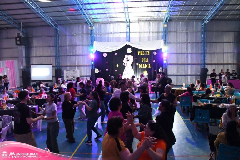 Exitoso Festejo Dia de la Madre