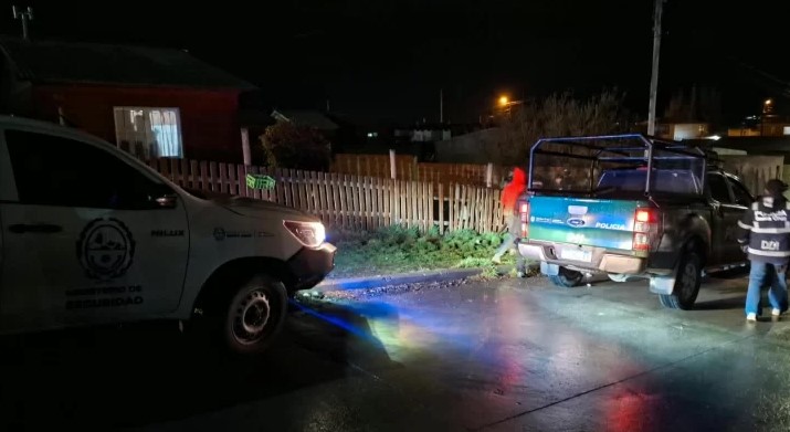 Detuvieron a tres personas con drogas en tres búnkers de El Calafate