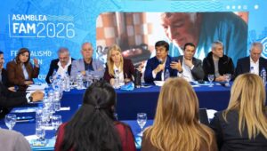 Dario Menna en apoyo a la FAM «Los municipios no pueden hacerse cargo solos de las consecuencias del ajuste»