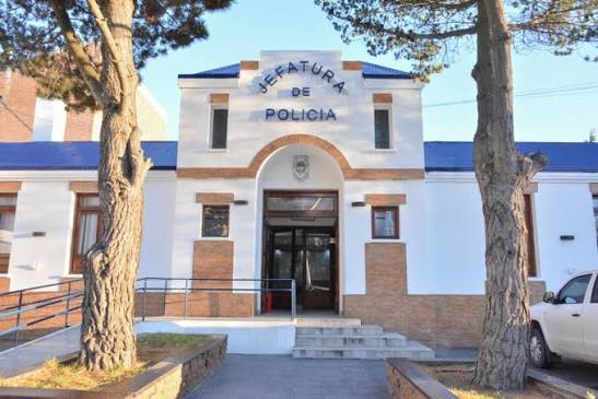 Nuevos ascensos de Comisarios en la Policia de Santa Cruz
