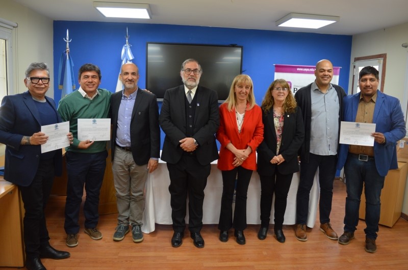 Acto de colación en la UNPA de la Especialización Internacional en Conocimientos y Asociaciones