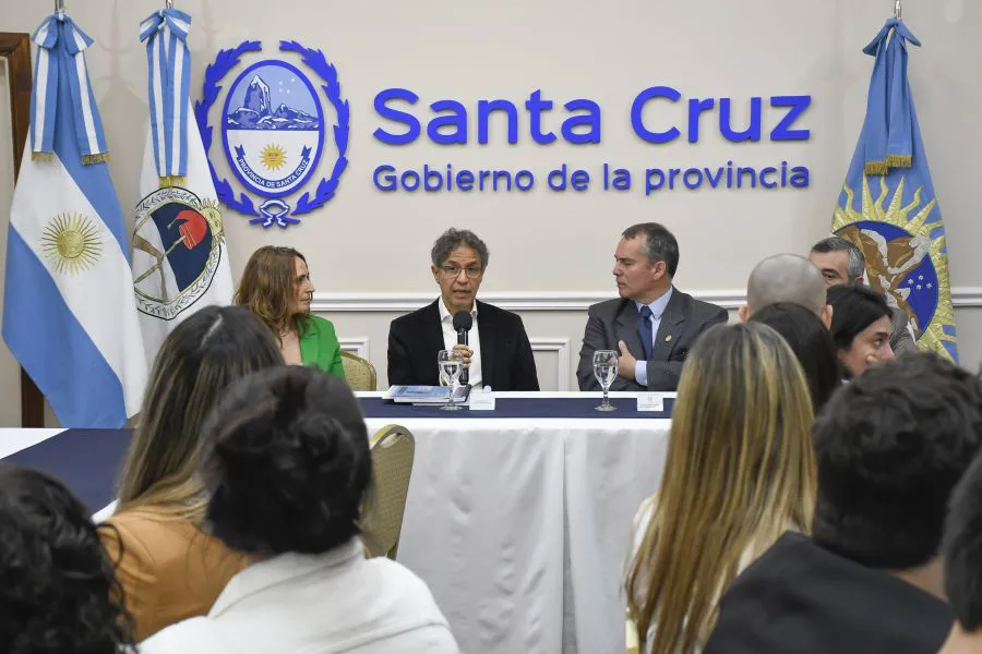 69819915aed5aacbe60b37915da2a25d_XL