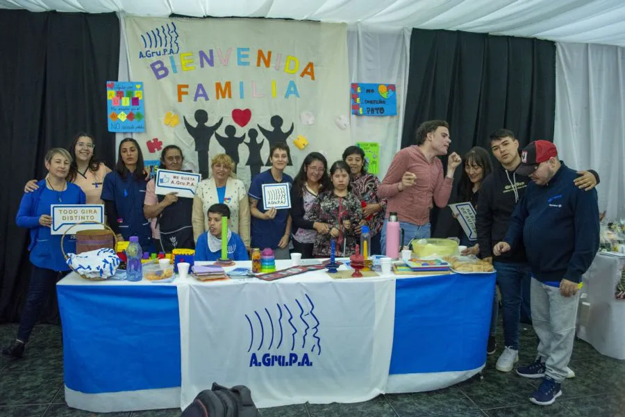 dbc284eab060a545b4e0b649d58dd1d0_XL