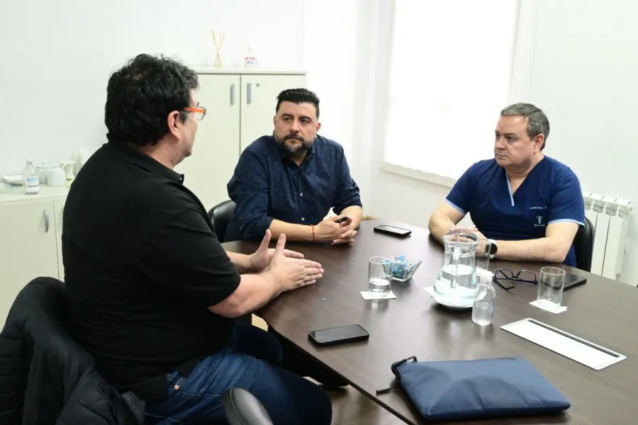 f2e0cf804a2757b7789ab468d12ec3dd_XL