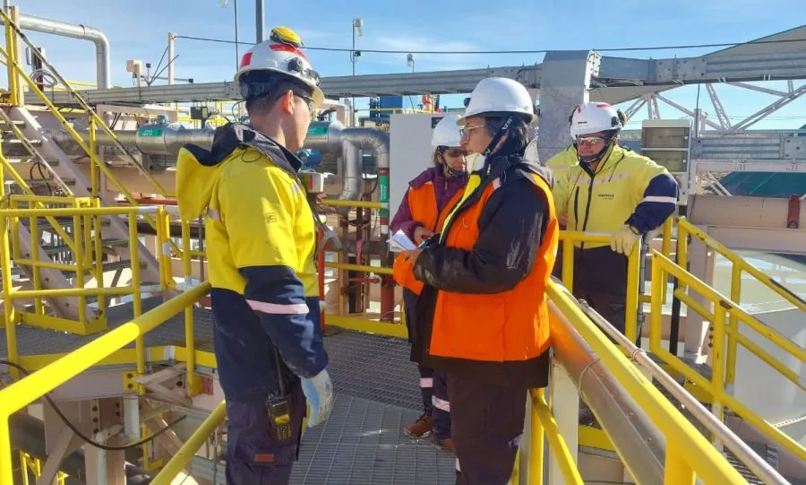 2e85b87596e0b5df3357b9c4cb93a271_XL