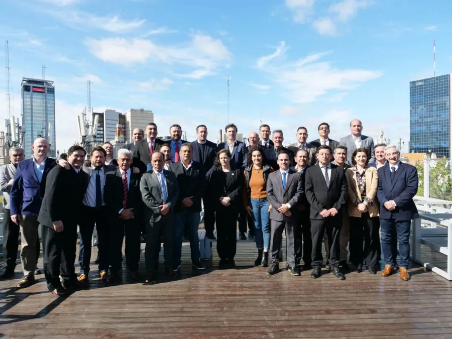 877afa086b1356b8033596919f8d6e46_XL