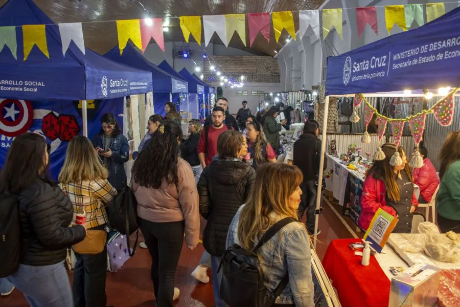 f60bd40ff08decf55abe043b4f9d68d0_XL