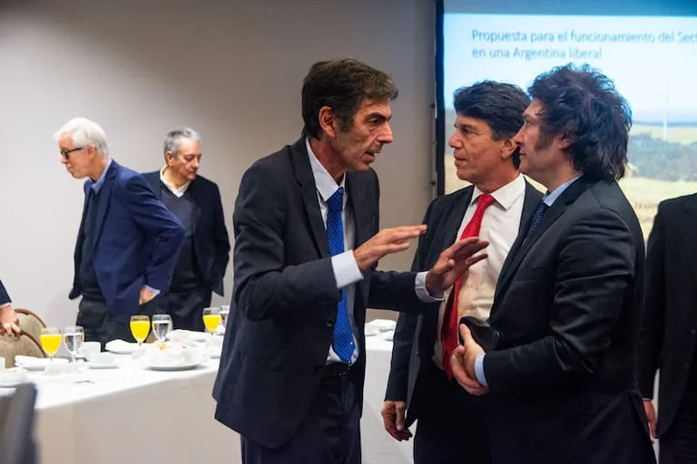 eduardo-rodriguez-chirillo-y-nicolas-posse-habian-YTM7MN3VDRAULJ4J7QTJ6LRC44