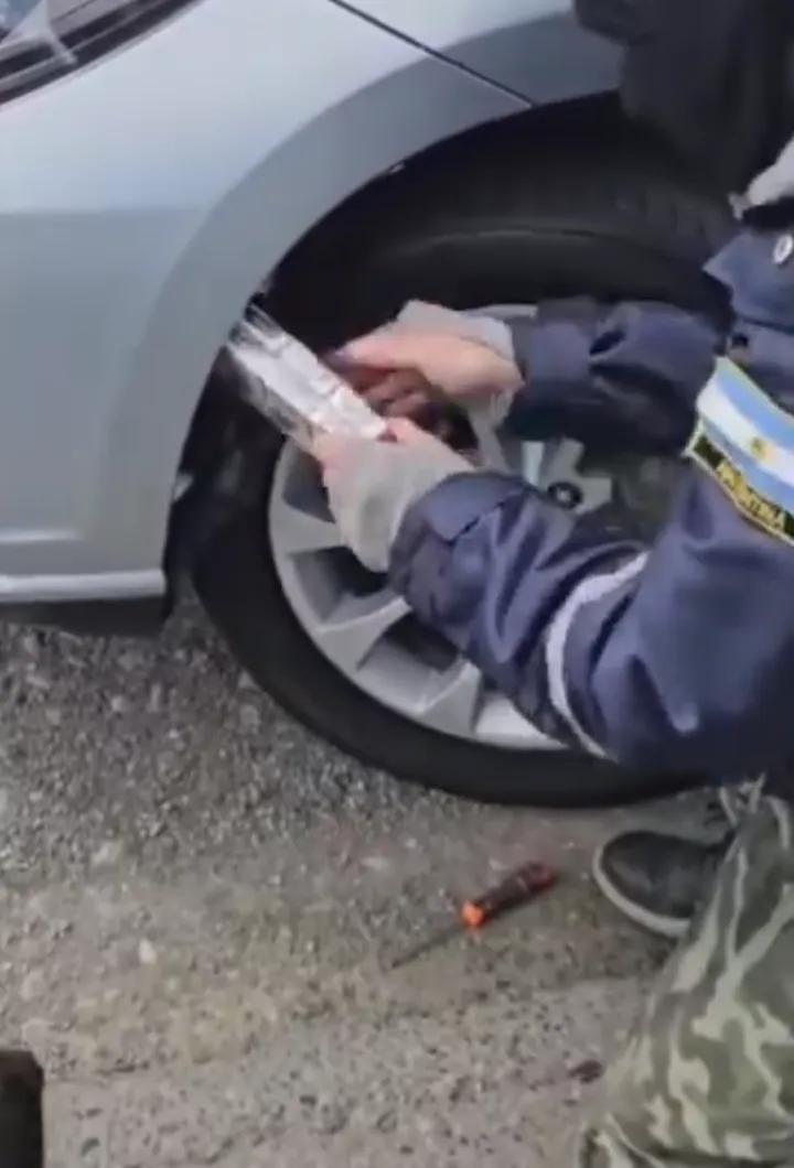 Screenshot_20240206-223426~2