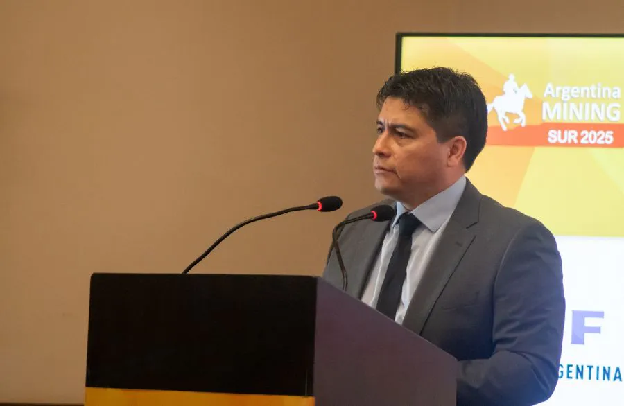 63d69c96831148b9f009aaf43e2a5fa3_XL