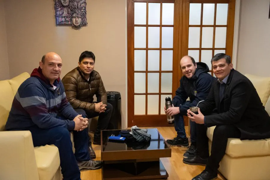 16b22ac0c4e03bc780a3476838d3dbdf_XL