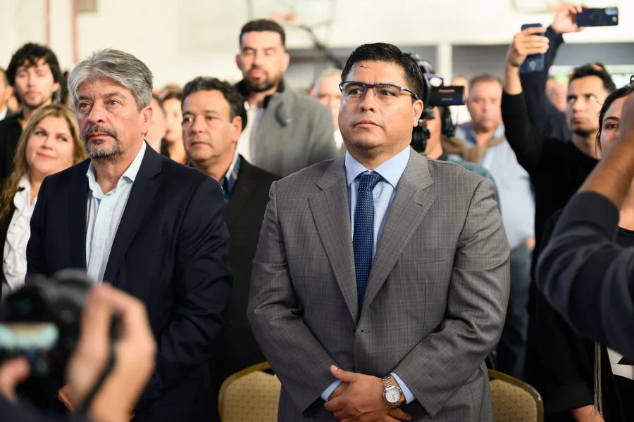 d597f93d00457ecd6689a748909b6a63_XL