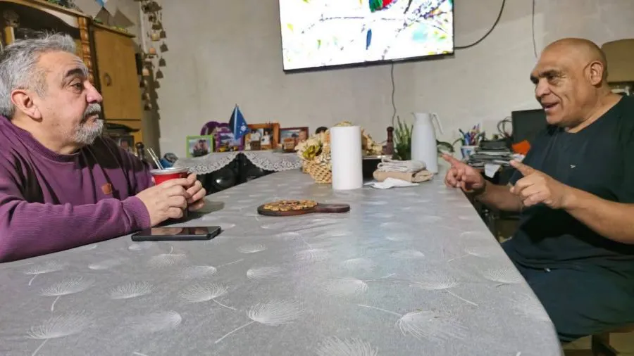 44195667c02d27d4b159221444e2b54d_XL