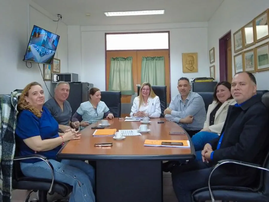 4d90c3054556a02036d7d398f9c02268_XL