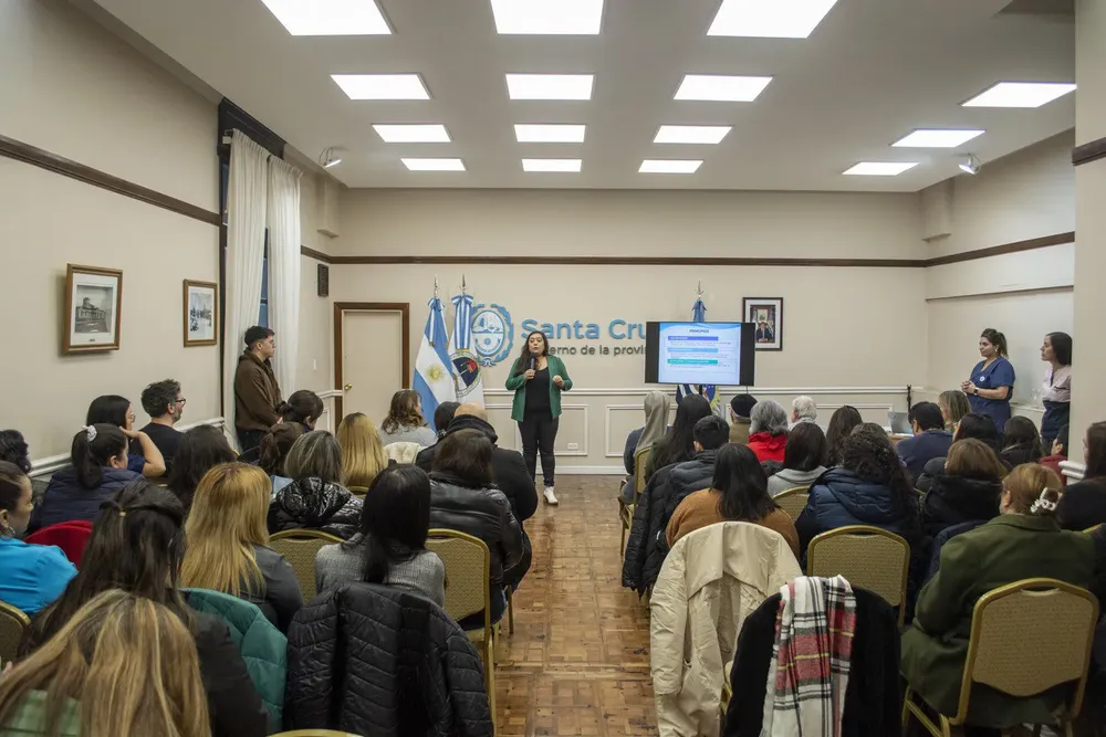 photo_5145512924352196124_w