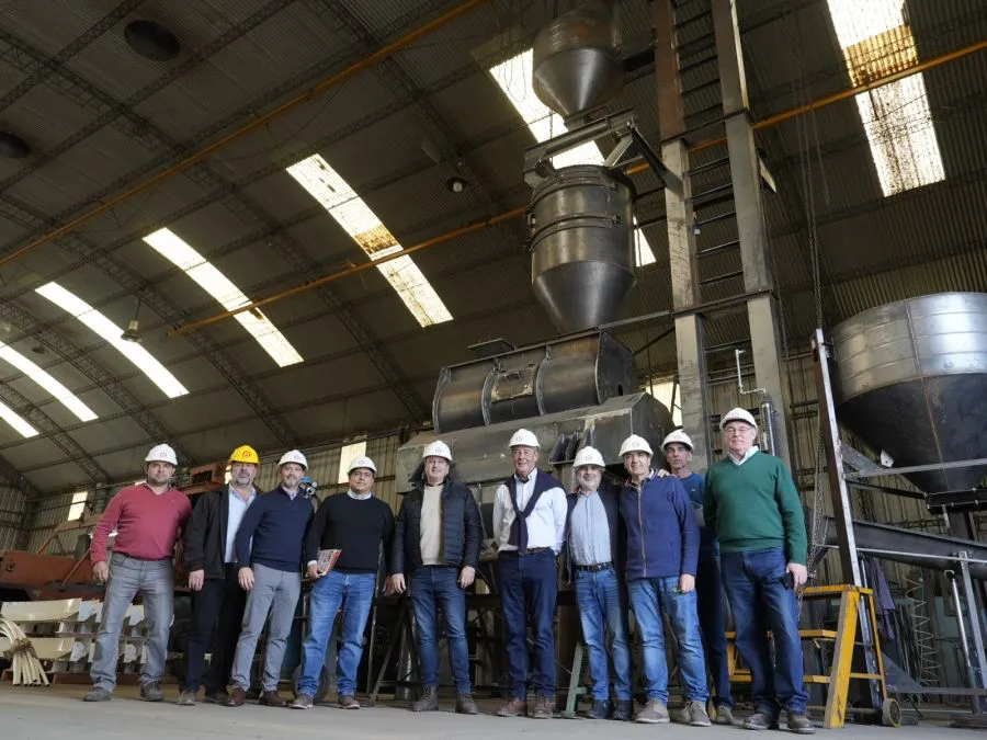 abb2b9fbe36a1baf1d8d5573620fc519_XL